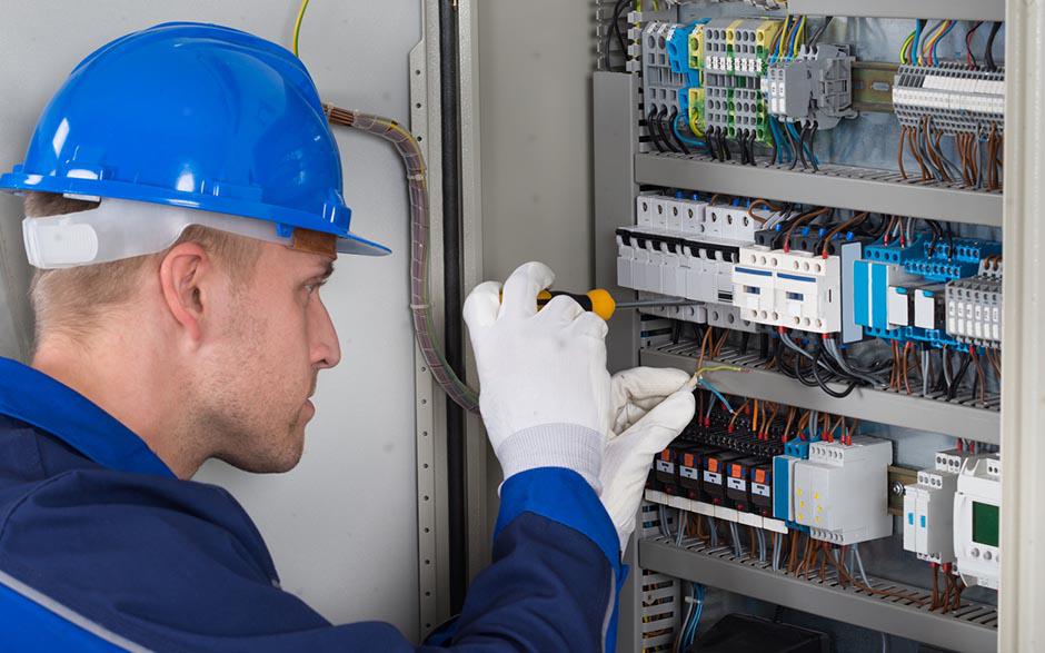 électricien installateur Saint-Forget